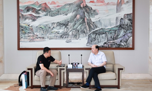 华为云全球生态部总裁康宁到访HJC黄金城