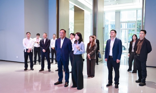 中国移动浙江公司党委书记、董事长、总经理杨剑宇莅临HJC黄金城调研